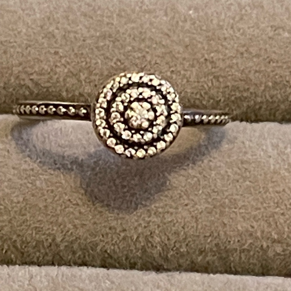 PANDORA Silver Radiant Elegance, Clear CZ Ring (50) size 5
